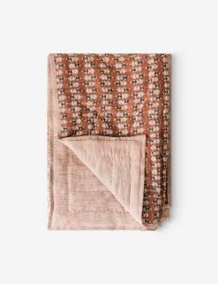 Berrien Quilt -Furniture Store 1002667 TOP02