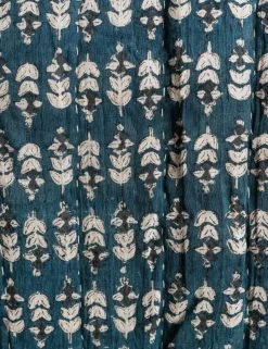 Berrien Quilt -Furniture Store 1002673 SWATCH01