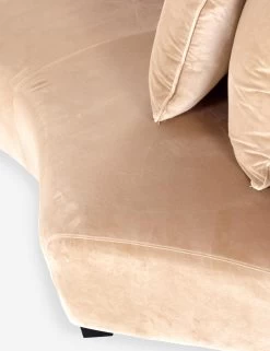 Saban 2-Piece Curved Sectional Sofa -Furniture Store 105763 007 DET 3