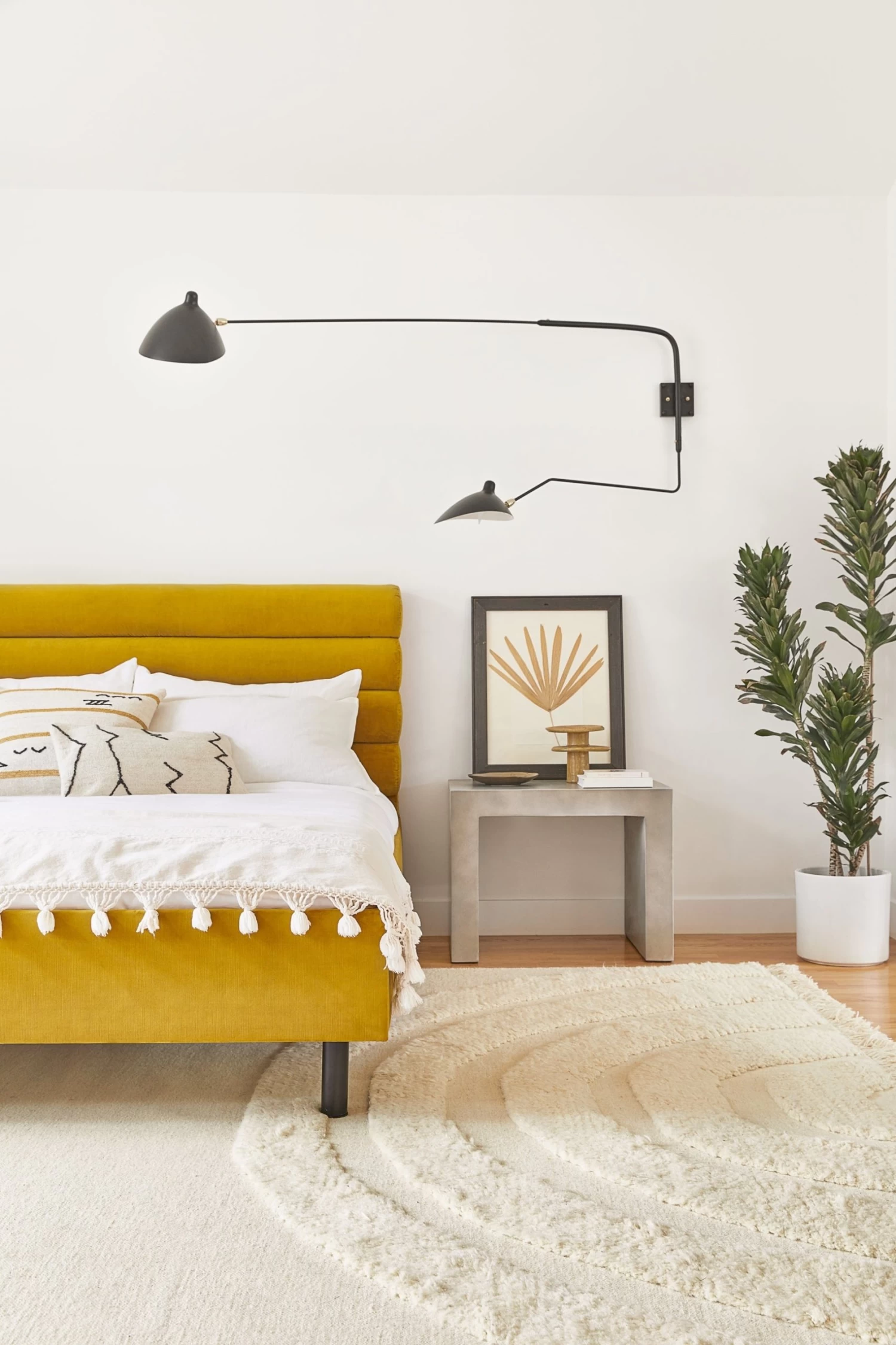 Gin Indoor / Outdoor Side Table 2 Gin Indoor / Outdoor Side Table - Image 2