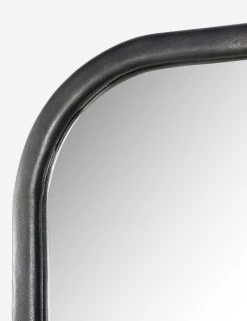 Patz Mantel Mirror By Amber Lewis X Four Hands 8 Patz Mantel Mirror By Amber Lewis X Four Hands -Furniture Store 244557 001 DET 5