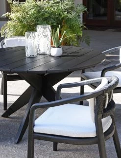 Rosetta Indoor / Outdoor Round Dining Table -Furniture Store 51005875 3 LIFESTYLE