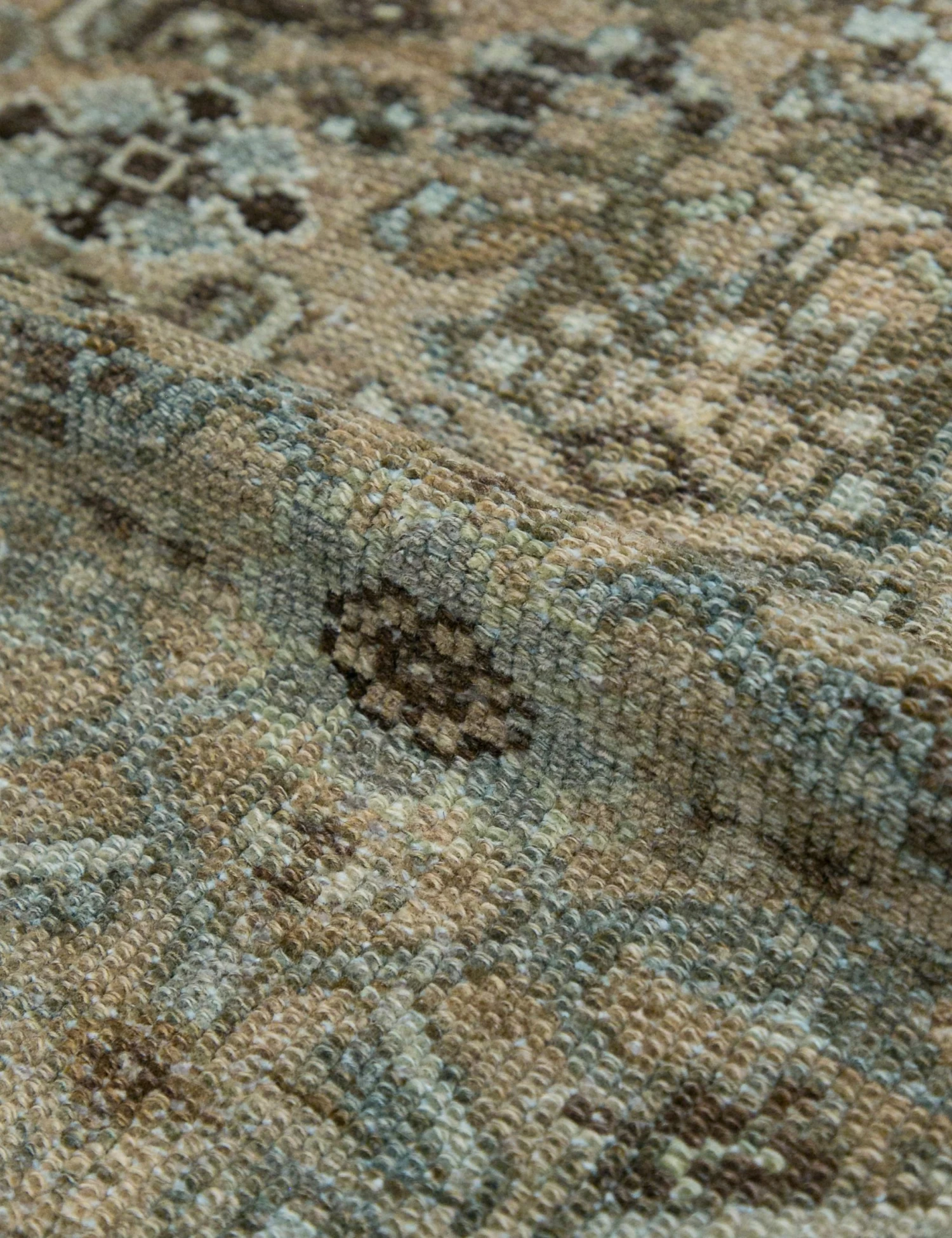 Vintage Turkish Hand-Knotted Wool Rug No. 447, 3'11" X 6'3" 3 Vintage Turkish Hand-Knotted Wool Rug No. 447, 3'11" X 6'3" - Image 3