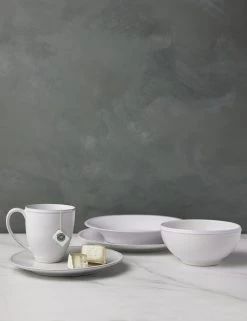 Friso Dinnerware 5-Piece Place Setting By Costa Nova -Furniture Store CostaNovaFriso5pcPlaceSetting White 0079