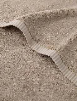 Duna Organic Towel Collection -Furniture Store DunaTowelGroupShot Taupe Product0097 1049ae09 ed0c 4f16 a834 b18953879c97