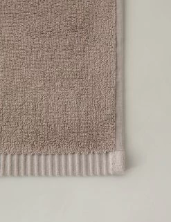 Duna Organic Towel Collection -Furniture Store DunaTowelGroupShot Taupe Product0099 070c37fa b0f7 498b a8fd fd664357bce6