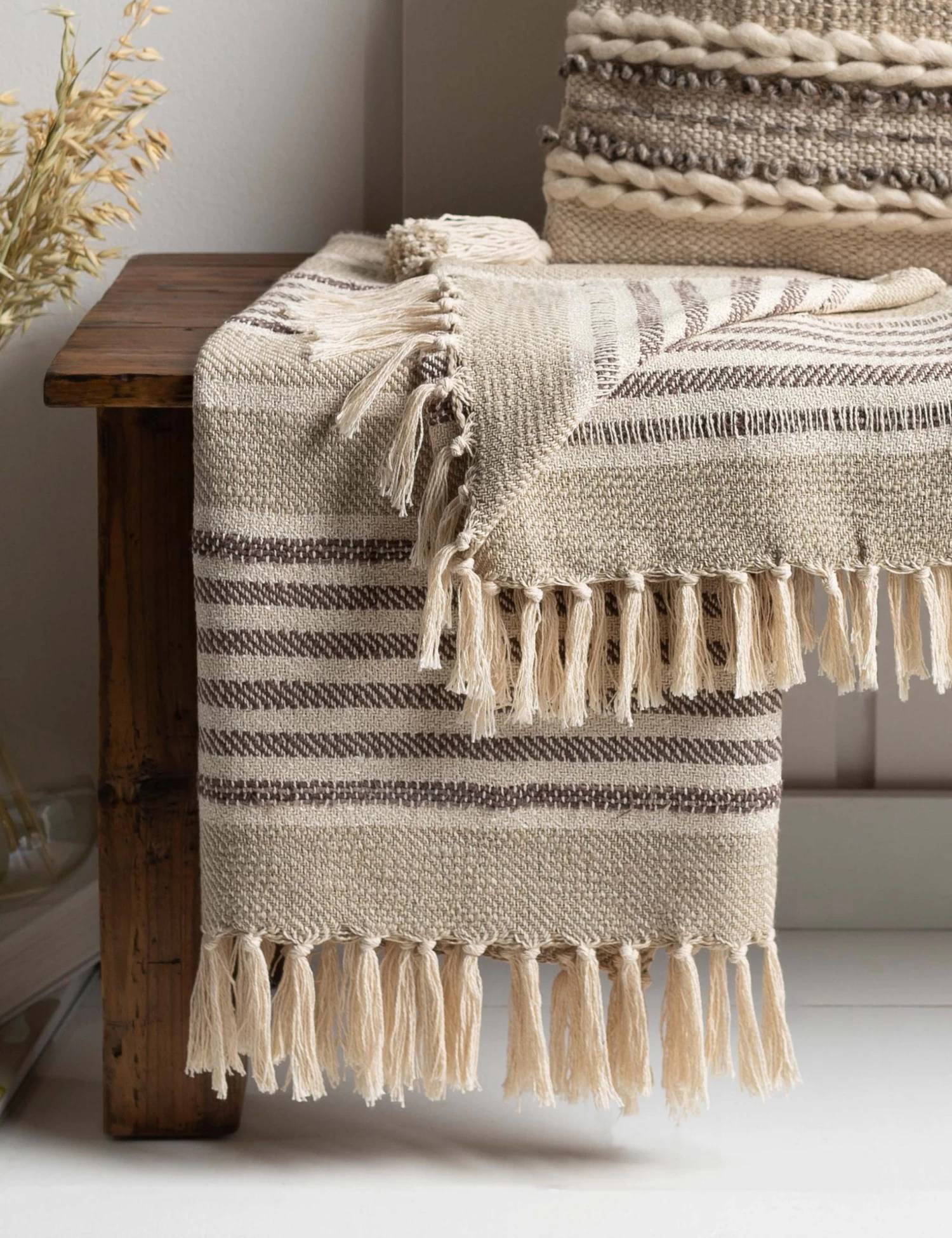 Drexler Throw 2 Drexler Throw - Image 2