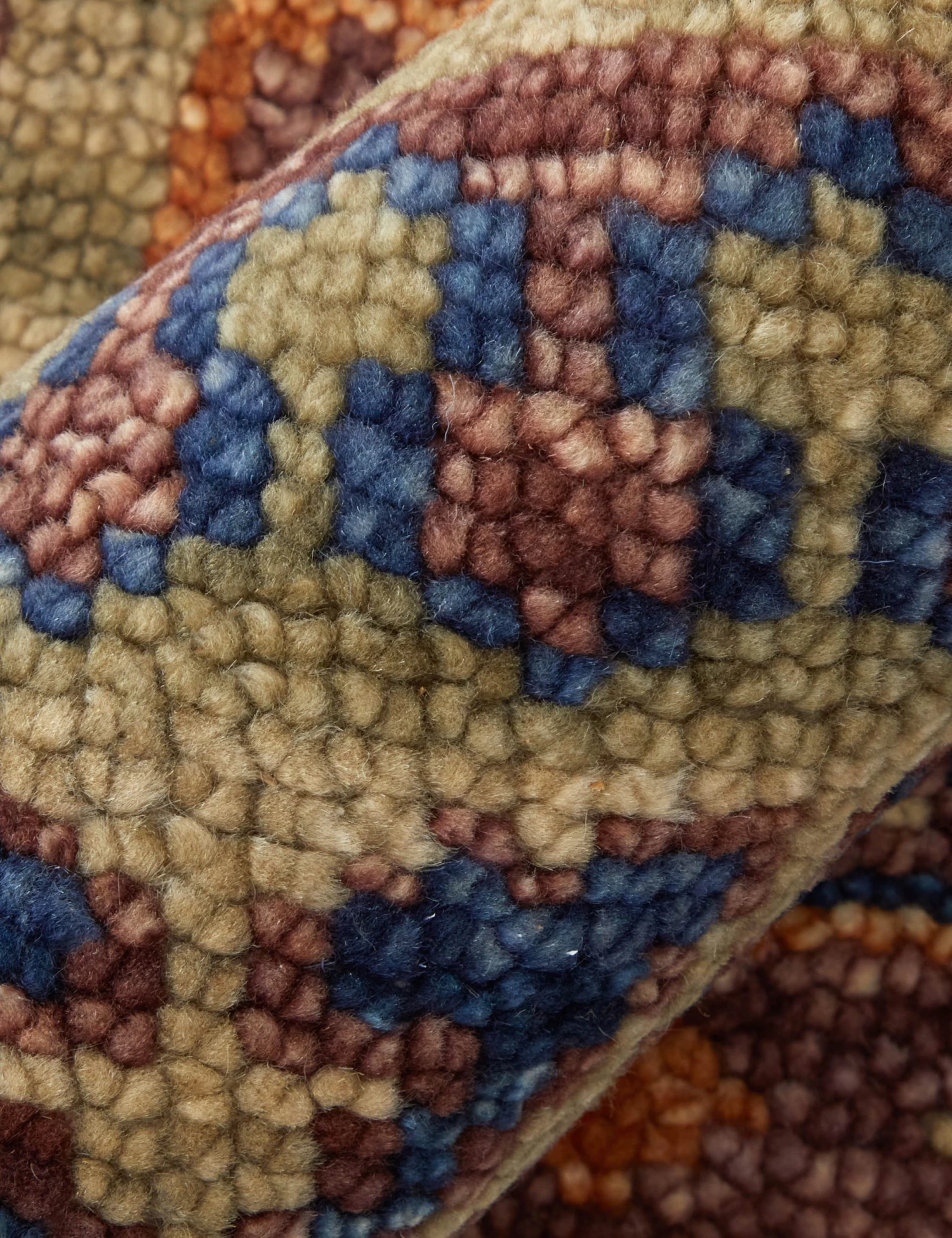 Cornado Hand-Knotted Wool Rug 8 Cornado Hand-Knotted Wool Rug - Image 8