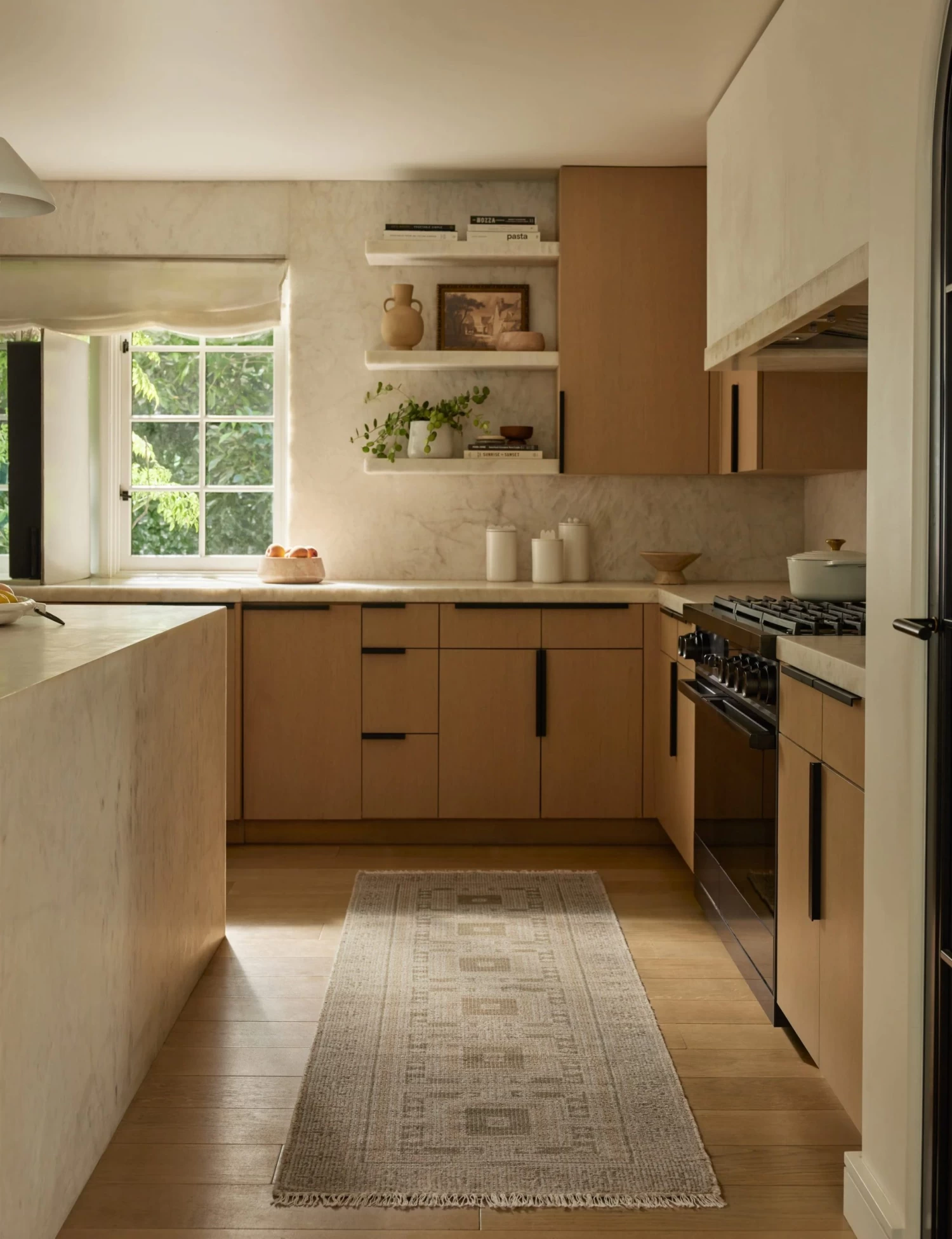 Delina Hand-Knotted Wool Rug 5 Delina Hand-Knotted Wool Rug - Image 5