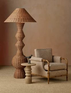 Pyrus Floor Lamp