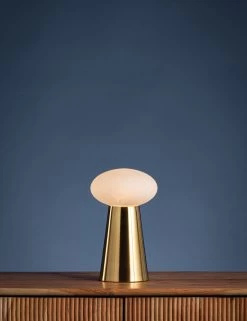 Clavel Mini Cordless Table Lamp