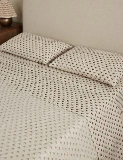 Poiret European Flax Linen® Sheet Set -Furniture Store Lulu and Georgia PoiretLinenPillowcaseSet Standard A0658619 1796 Lifestyle