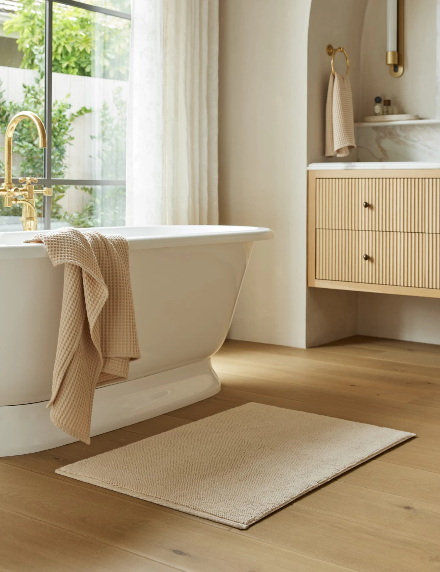 Bexley Organic Cotton Waffle Towel - Image 4