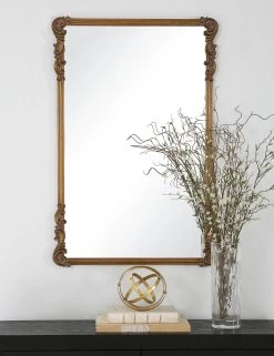 Charlo Mirror