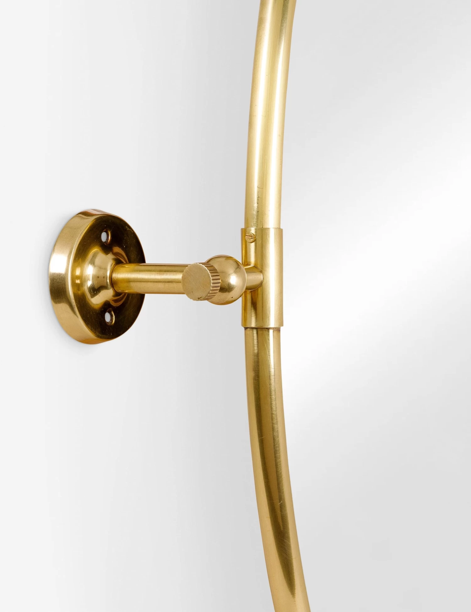 Caferro Oval Mirror 5 Caferro Oval Mirror - Image 5