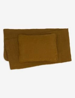 Simple Linen Quilt By Hawkins New York 23 Simple Linen Quilt By Hawkins New York -Furniture Store Lulu and Georgia simple linen quilt bronze HNY.300.10.XXX .740 clean2 Product