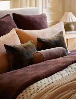 Kingsley Textured Cotton Duvet Cover -Furniture Store Lulu and Georgia 4 ParlorBedroomKing 3568 JME1014 LIFESTYLE b52696c9 6c74 4407 aec5 ccd0e63e747d