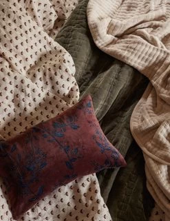 Poiret European Flax Linen® Duvet Cover -Furniture Store Lulu and Georgia 9 PrimaryBedroom 0822 LIFESTYLE 1