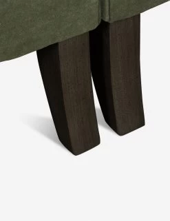 Fabienne Sectional -Furniture Store MADELINE 214 111 11294 40.DI9 Moss