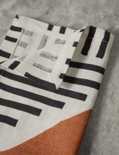 Meridian Linen Napkins By Hadiya Williams -Furniture Store MeridianLinenNapkins Rust Setof4 byHadiyaWilliams A0655724 1124