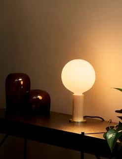 Knuckle Table Lamp With Sphere IV By Tala -Furniture Store OAK SPHR IV KT 01 18
