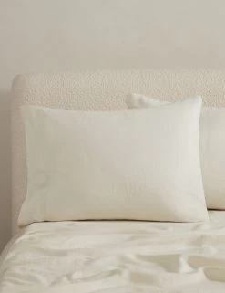 Essie Hemp Pillowcases (Set Of 2) By Sarah Sherman Samuel