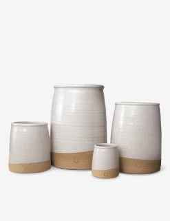 Beehive Crock By Farmhouse Pottery -Furniture Store POT46 49