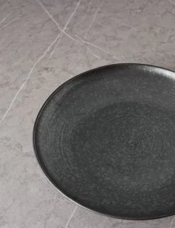 Weilan Round Platter -Furniture Store PionRoundPlatter Black BrownbyHouseDoctor 12120