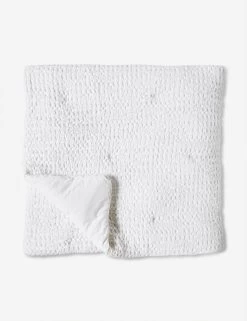 Signy Quilt -Furniture Store SignyQuilt White Queen L0466338 22