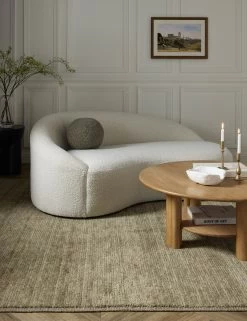 Susie Rug -Furniture Store Susie VRE 2301 924 SITECROP