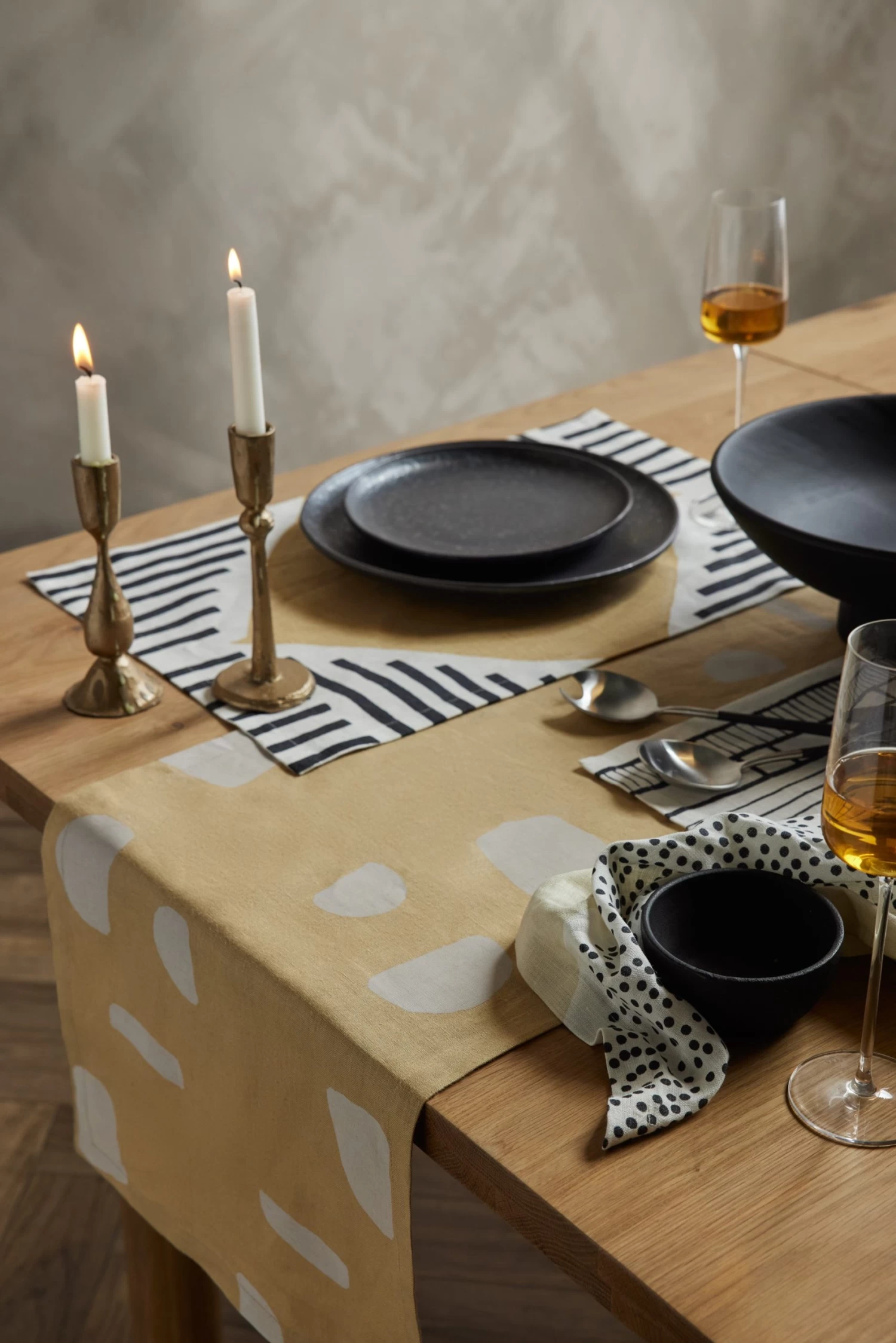 Course Linen Napkins (Set Of 4) By Hadiya Williams 4 Course Linen Napkins (Set Of 4) By Hadiya Williams - Image 4