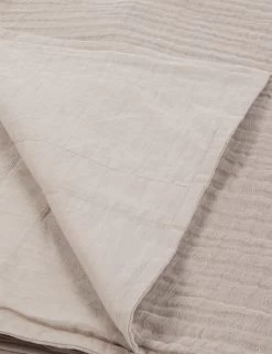 Darcy Duvet Cover -Furniture Store V250184 3