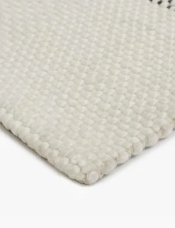 Joelle Rug -Furniture Store joelle black 6x9 0083