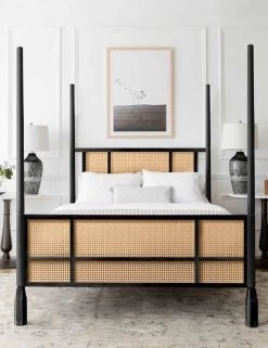 Kaira Poster Bed