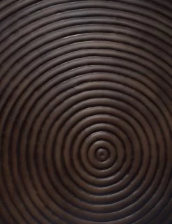 Hosanna Round Coffee Table -Furniture Store l04526898 details 3